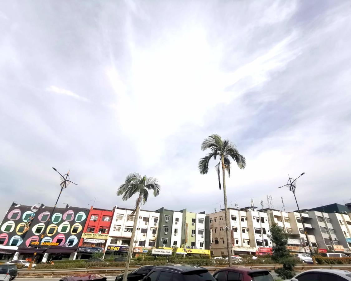 Maco Inn Century @Johor Bahru Esterno foto